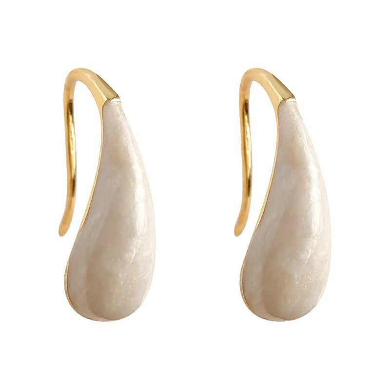 1100 earrings