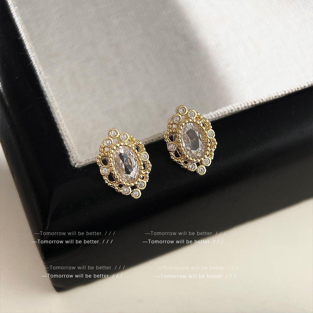 1039 earrings