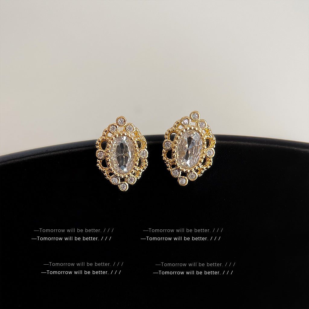 1039 earrings
