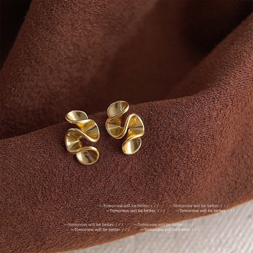 1066 earrings