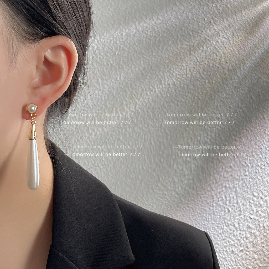 1025 earrings