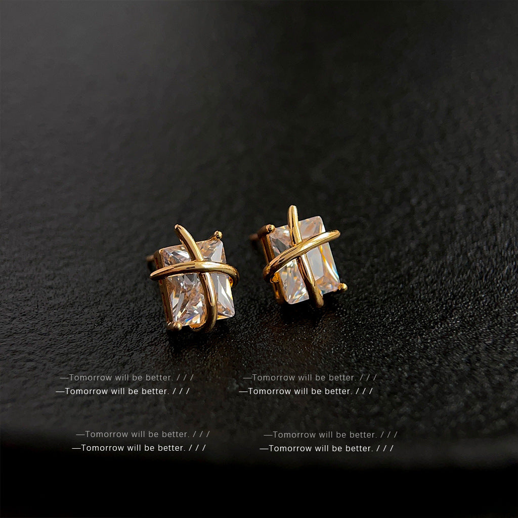 1079 earrings