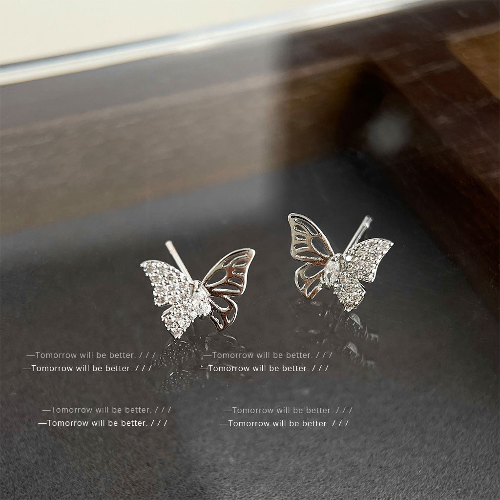 1068 earrings