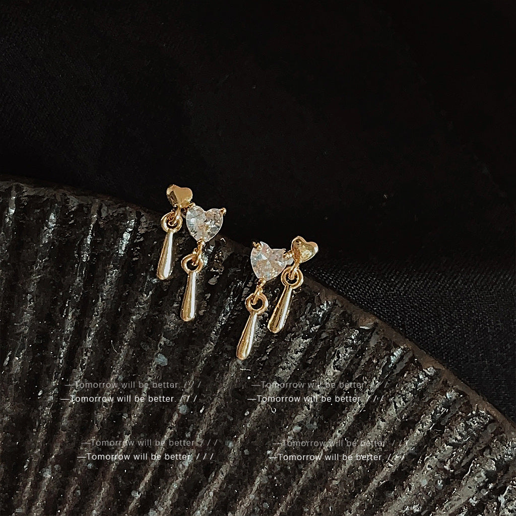 1055 earrings