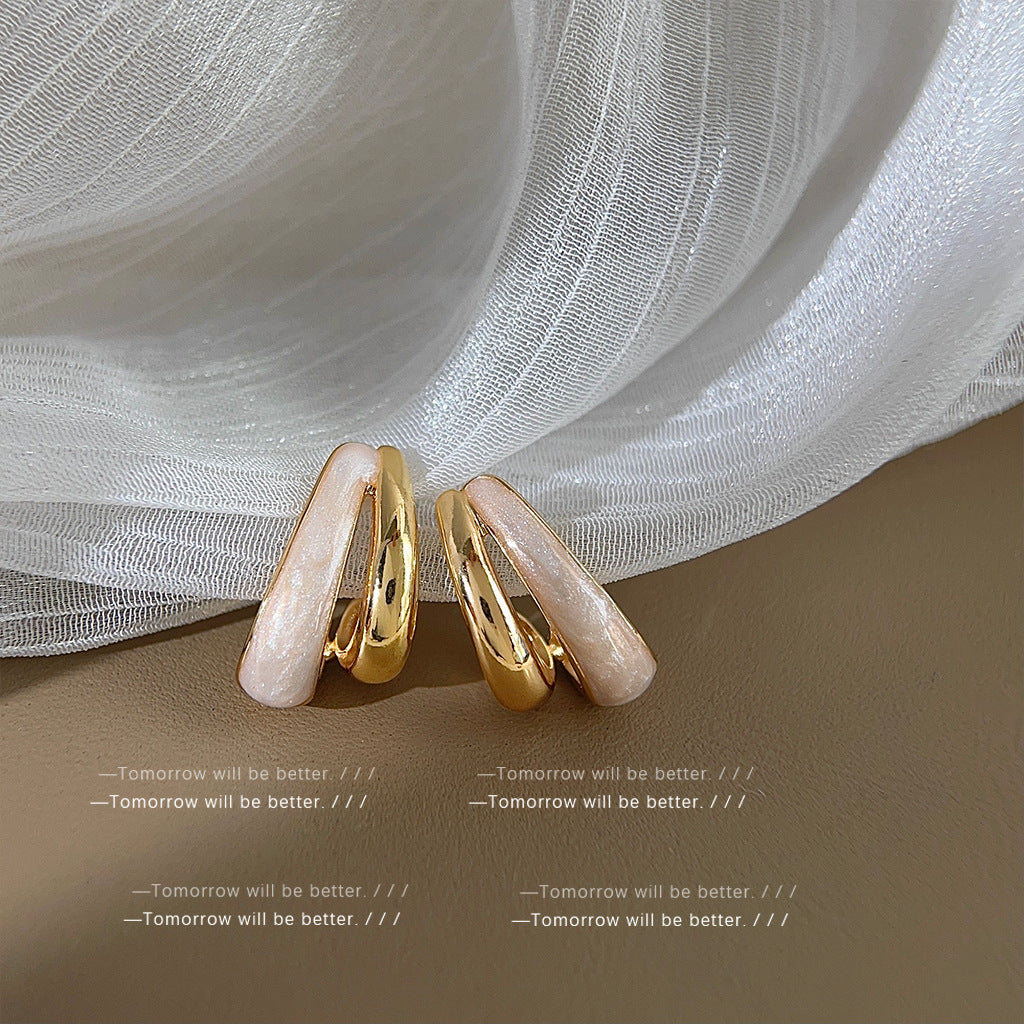 1067 earrings