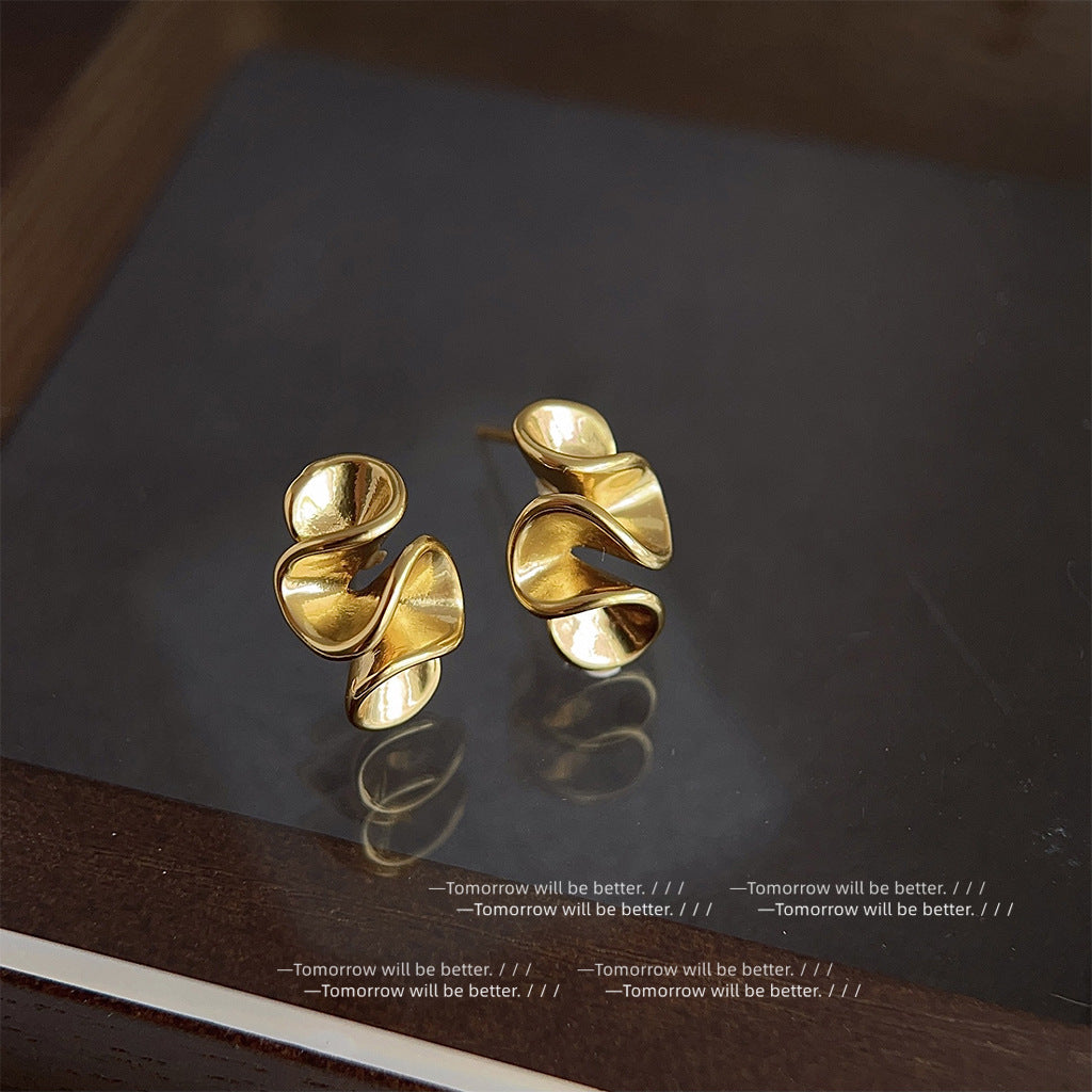 1066 earrings