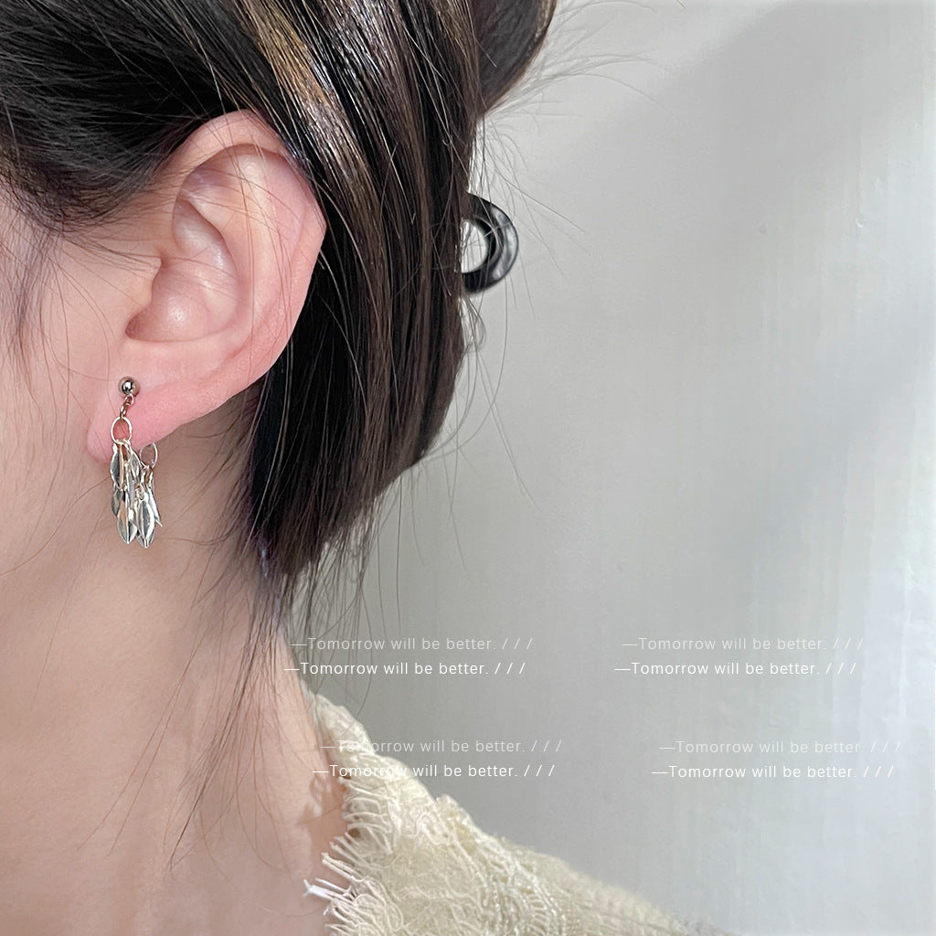 1107 earrings