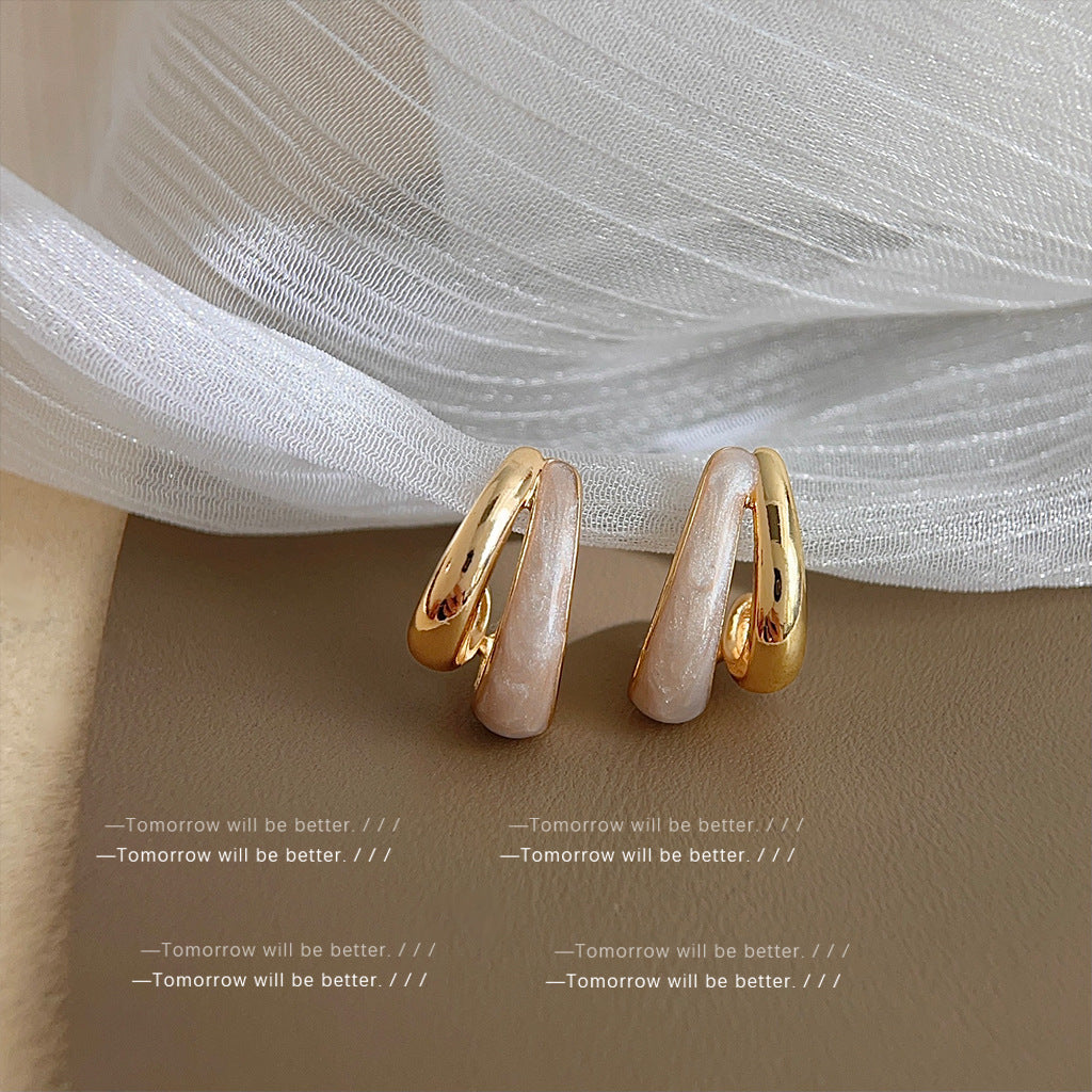 1067 earrings