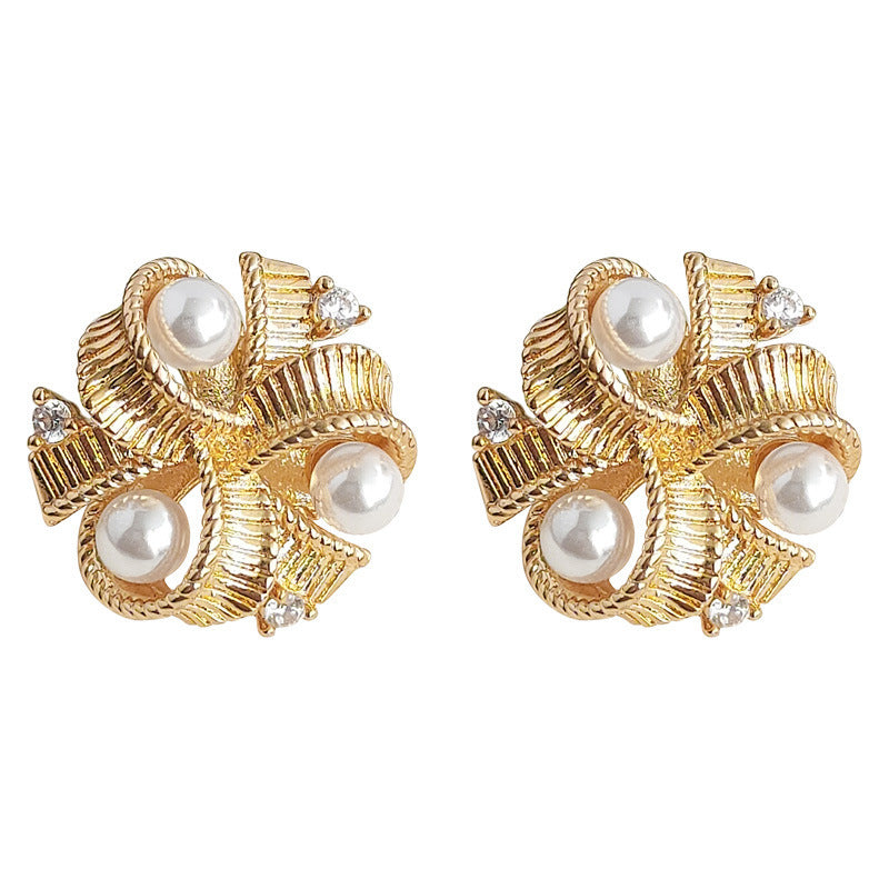 1032 earrings