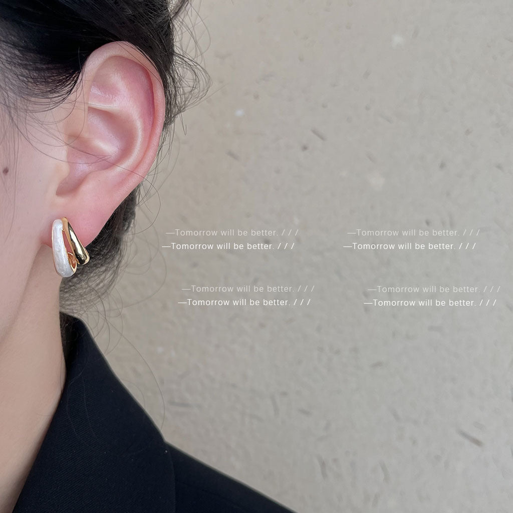 1067 earrings