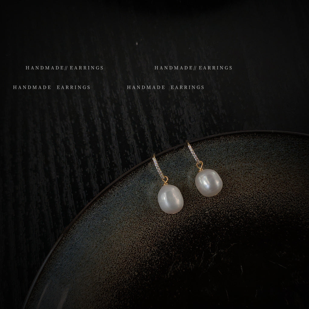 1124 earrings