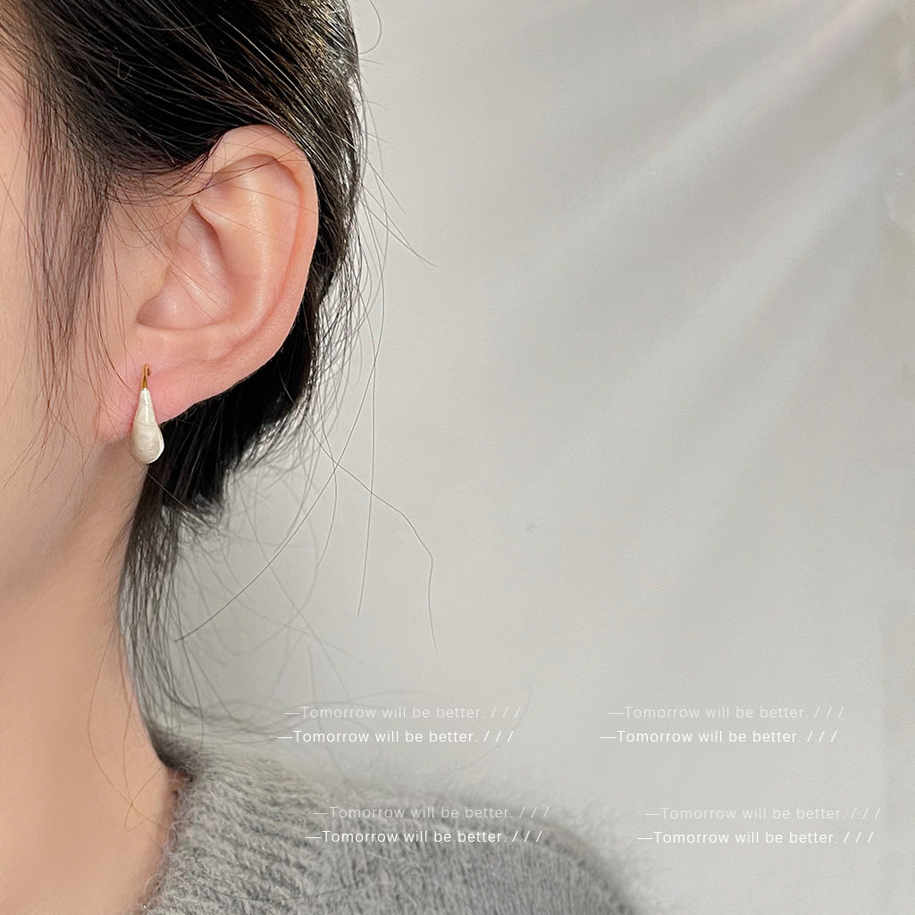 1100 earrings