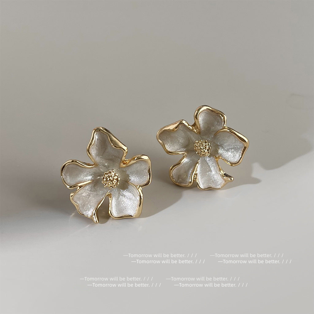 1065 earrings